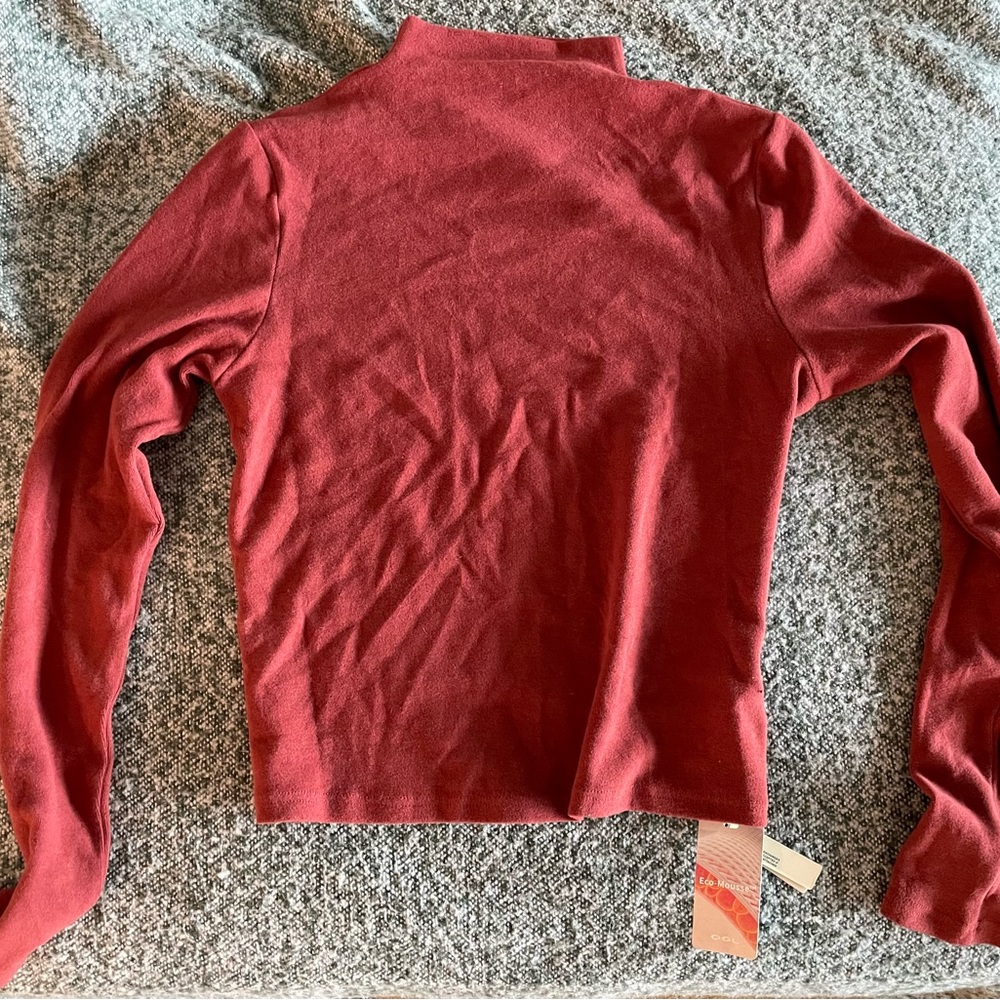 Rosy Red Soft OGL Eco Mousse Mockneck